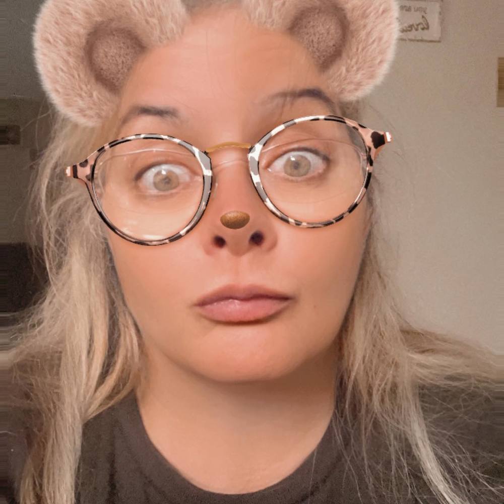Meet your Posher, Lisa